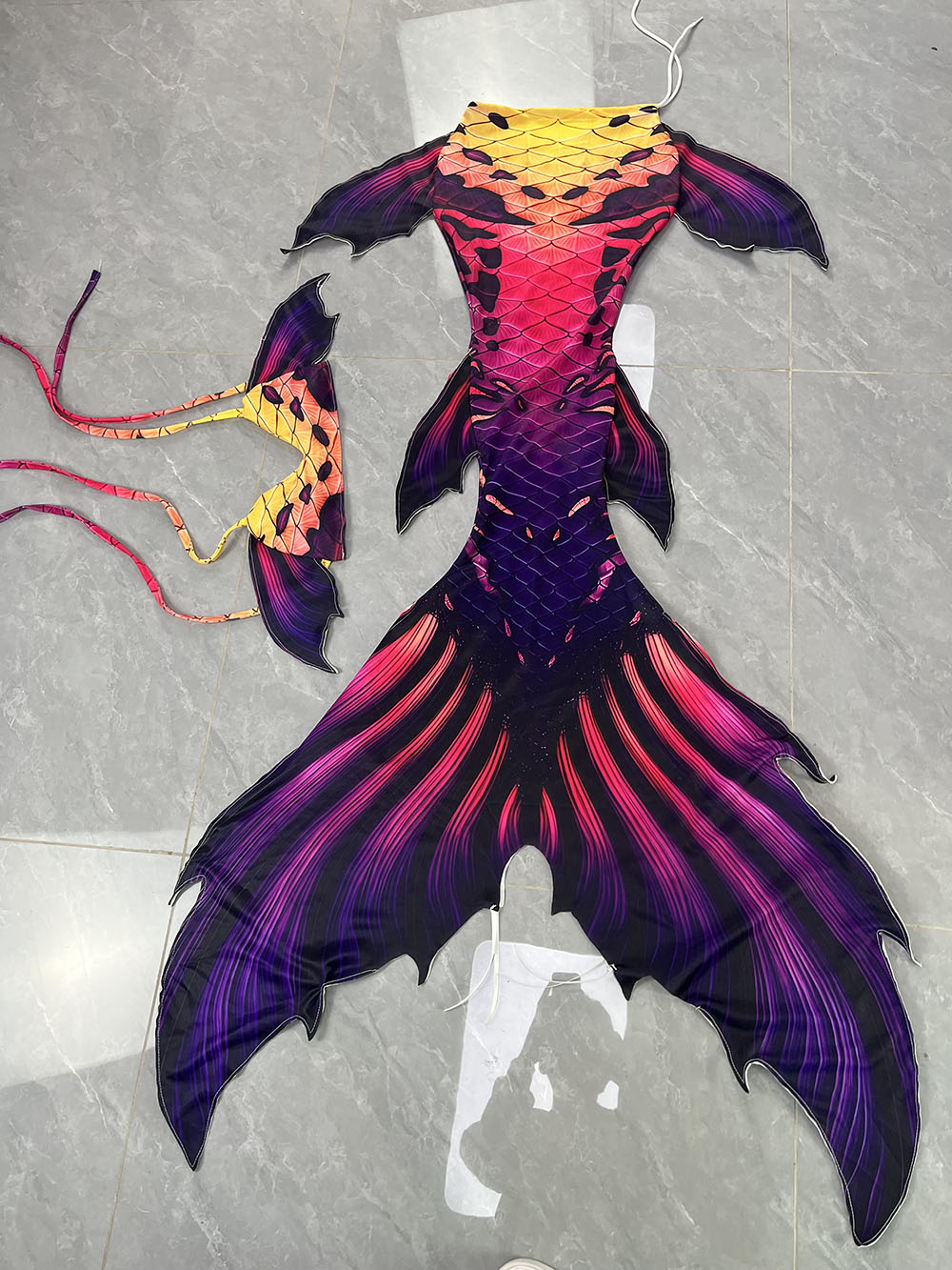 Aquarium & Marine Museum Ums - Color Original cola de sirena piel